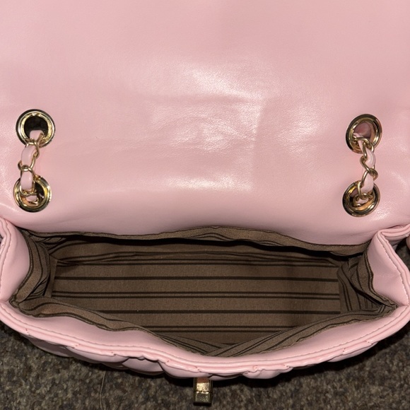 Pink quilted purse - Picture 6 of 7